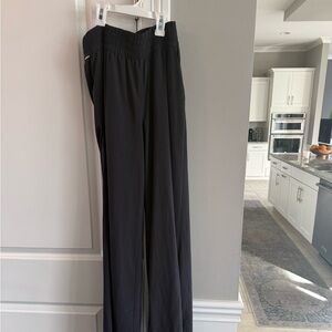 Vuori Black Wide Leg Pants